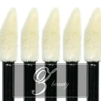 

200pcs Soft Fleece Disposable Lip Brush Wands Lipstick Makeup Applicator
