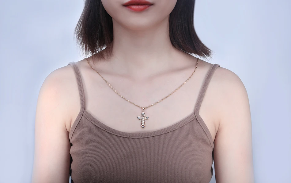 LN1060-MODEL-IMG_7812-R