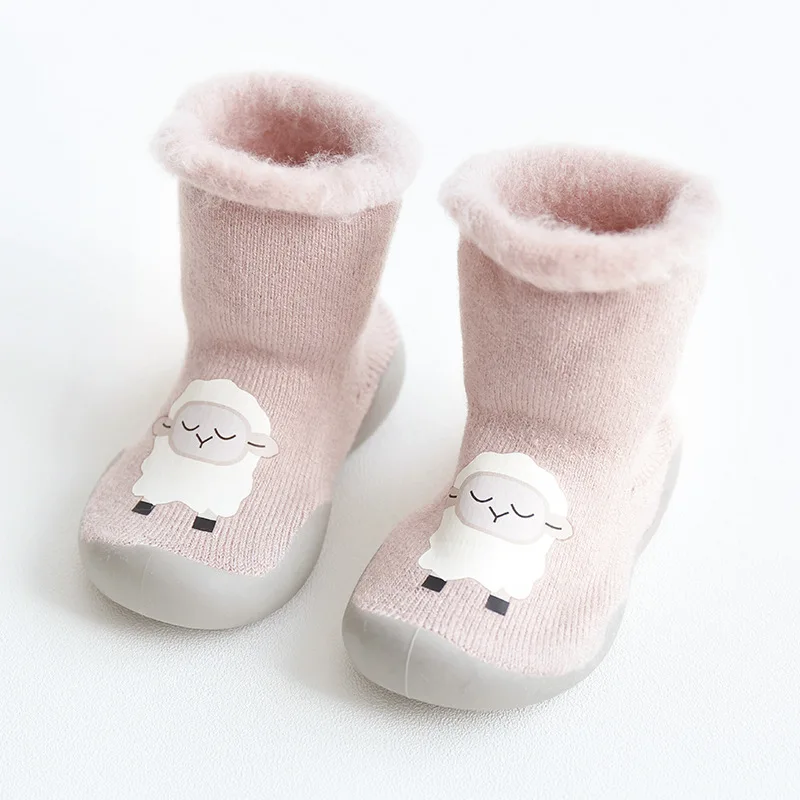 Высококачественные зимние теплые носки для малышей с резиновой подошвой; тапочки для малышей; домашние носки; нескользящие носки для новорожденных мальчиков и девочек - Цвет: Розовый