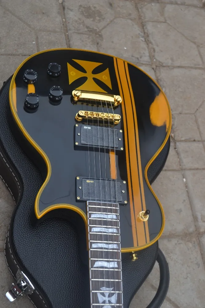 

High quality, custom 6 string electric guitar, vintage electric guitar, special stickers, gold accessories