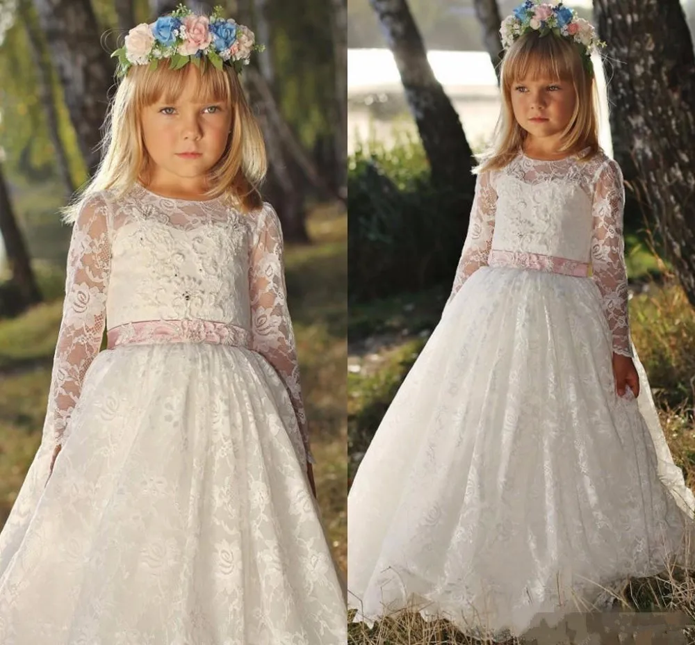2019 Boho Ivory White Lace Flower Girls Dresses for Wedding with Sash Long Sleeves O Neck Girls Birthday Dress Christmas Gown 2019 Boho Ivory White Lace Flower Girls Dresses for Wedding with Sash Long Sleeves O Neck Girls Birthday Dress Christmas Gown