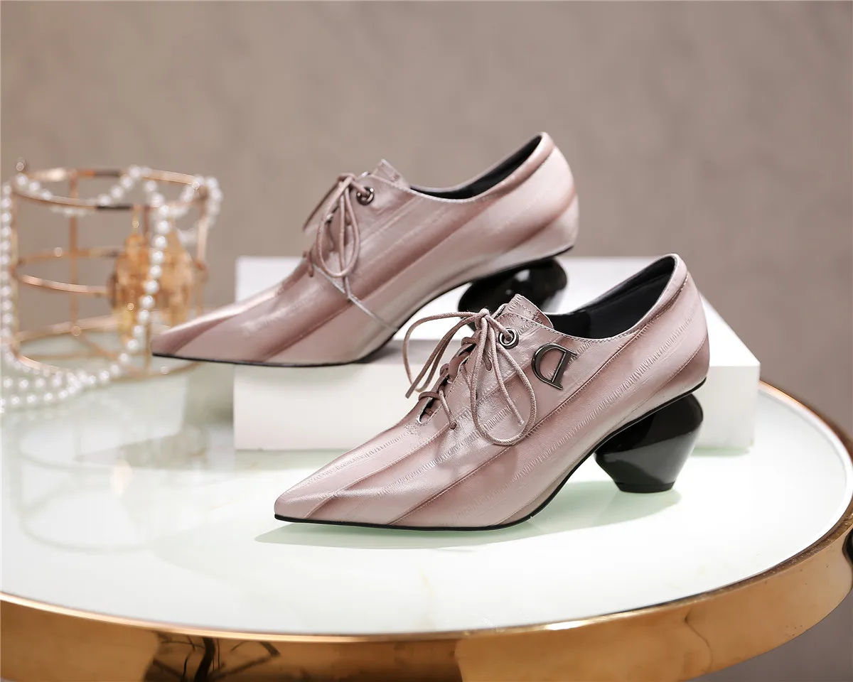 Большой размер 42, женские туфли-лодочки из натуральной кожи на среднем каблуке удобная Винтажная обувь высокого качества в стиле ретро на шнуровке