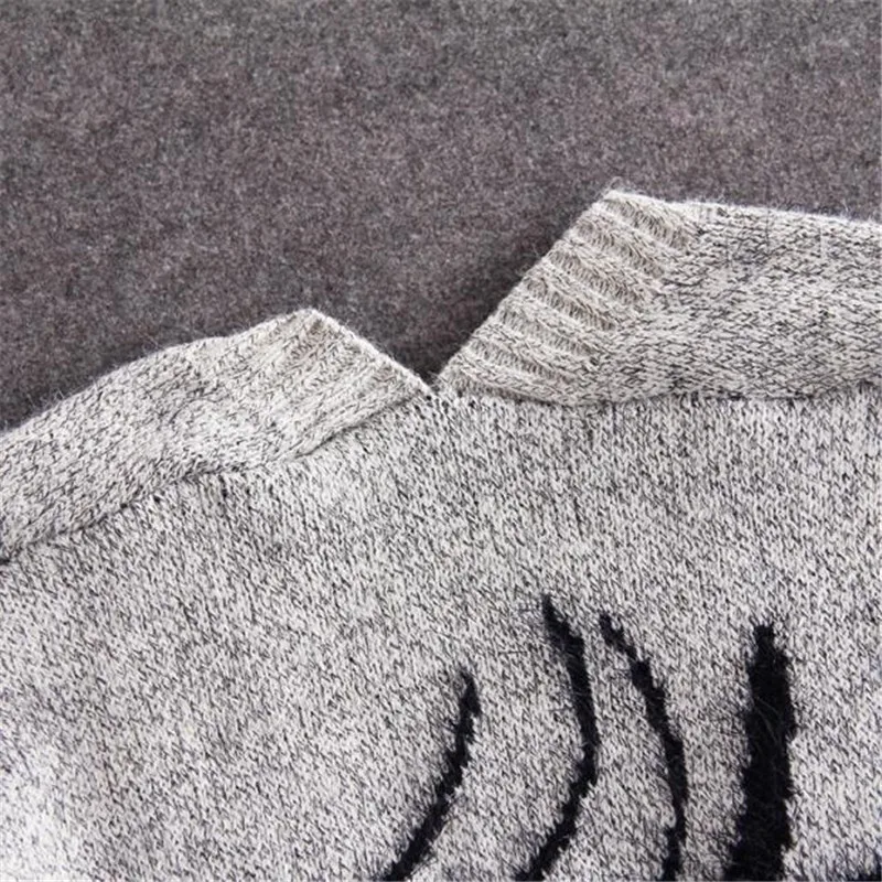 2275936837_871472902