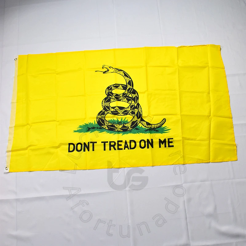 Gadsden State 90*150cm Flag Yellow snake flag Banner Free shipping