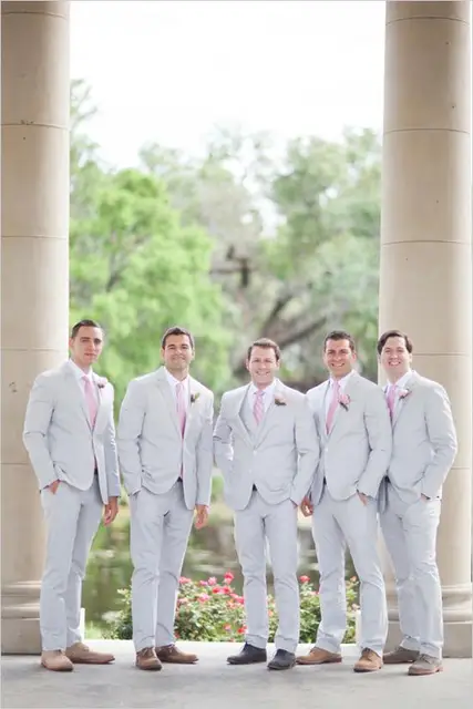 2017 Light Grey Mens Suits Tuxedo Style Groomsmen Best Men 2017 Light Grey Mens Suits Tuxedo Style Groomsmen Best Men Wedding Custom Made Three Pieces