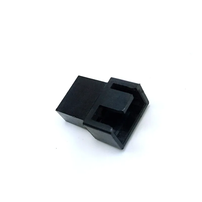 fan_male_4_pin_male_connector_3