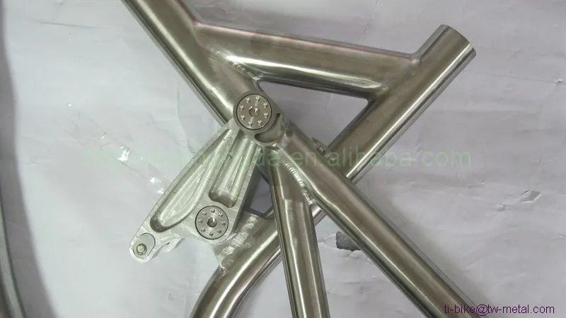 Sale Titanium Frame Full Suspension Bikes High Quality Titanium Suspension Bicycles Frame Hot sale Titanium Suspension Frames 7 Sale Titanium Frame Full Suspension Bikes High Quality Titanium Suspension Bicycles Frame Hot sale Titanium Suspension Frames 7