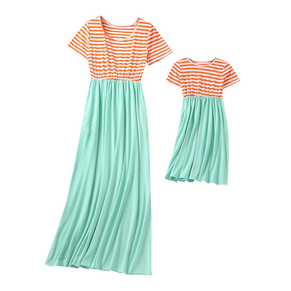 

2019 Summer Mommy＆Me Women Short Sleeve O-Neck Splicing Skirt Family Clothes mom and daughter dress mother and daughter clothes