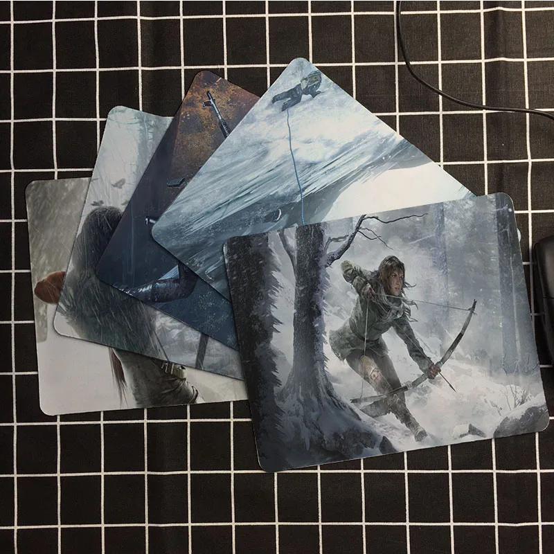 

New High Quality Large Rubber Mouse Mat lara croft shooting the bear tomb raider Hot Sale Mouse Pad Computer Gaming MousePads