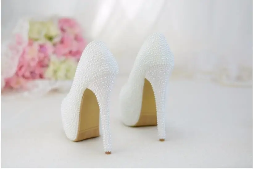 Love Moments/белые свадебные туфли с жемчугом; элегантная обувь для невесты; женские туфли-лодочки ручной работы на каблуке; женские свадебные туфли-лодочки из натуральной кожи