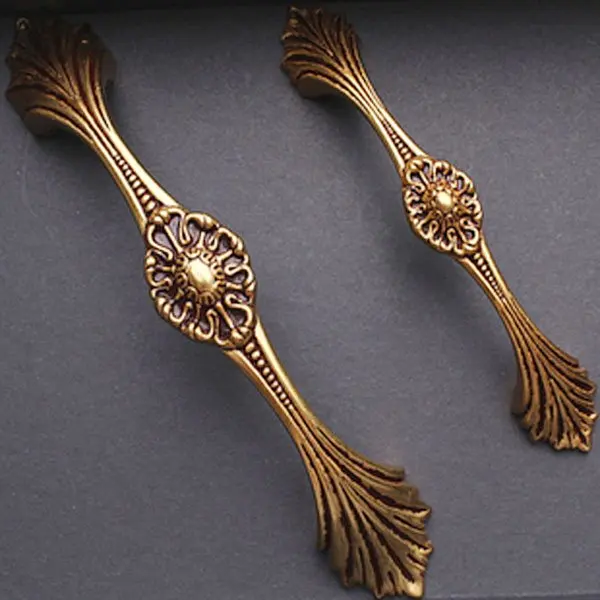 

30Pcs/Lots European Style Antique Cabinet Handle And Drawer Cupboard Knobs( C.C.:128mm Length:180mm)