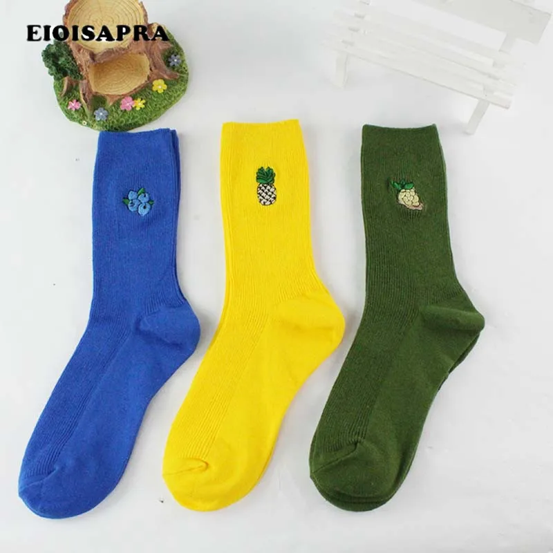 

[EIOISAPRA]Cute Print Fresh Fruits Socks Embroidery Grapes Pineapple Blueberrie Funny Scoks Women Harajuku Long Socks Sokken