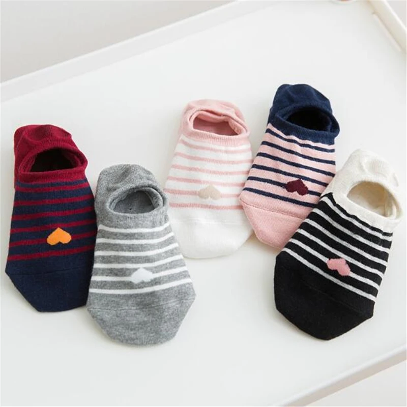 

2019 New Women Love Heart Pattern Invisible Socks Cute Fresh Female Stripe Sock Soft Girls' Cotton Sox Fashion summer Spring