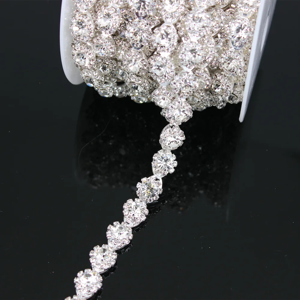 

5 Yard/ Roll Handmade Crystal Rhinestone Trim Chain Decoration Crystal Applique for Garment Dress DIY Bridal Wedding Waist Belt