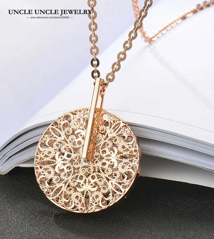 

Elegant Gold Color Clear Zirconia Inside Round Style Circle Carved Women Long Pendant Necklace Fashion Sweater Chain Wholesale