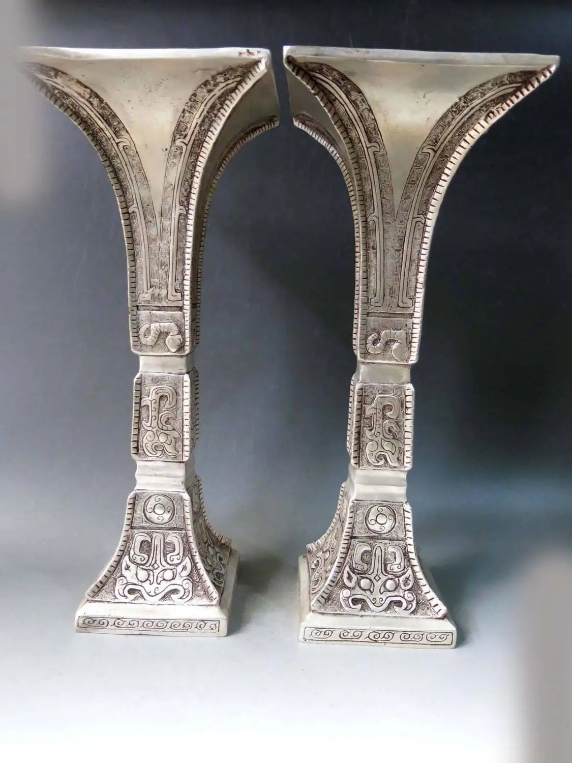 

13" China silver carved fine Decorative pattern Spent mushroom Vases pair Statue (D0426)