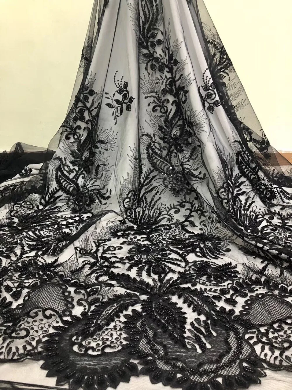 

Black tulle French lace fabric with pearls and beads ZH1891016 African lace fabric For Nigerian woman Dress