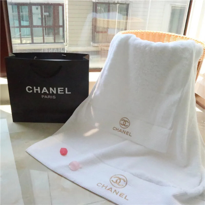 

High-grade Cotton 2pcs/set Bath Towel Tobacco Cotton Embroidery Bath Bathrobes