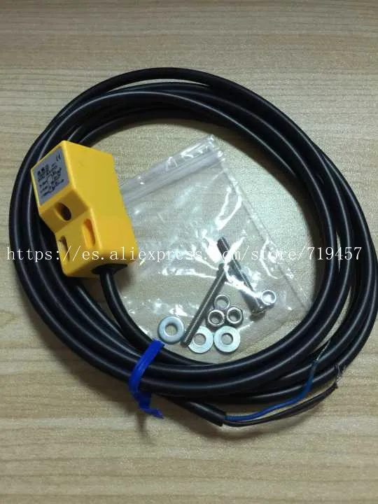 

FREE SHIPPING Q18 Induction distance 5mm proximity switch proximity sensor three line NPN often open 12V24V