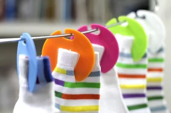 

150PCS/LOT Sock Clips Colorful Sock Organizers Sorters Holders (10PCS/ BAG 15BAG/LOT)