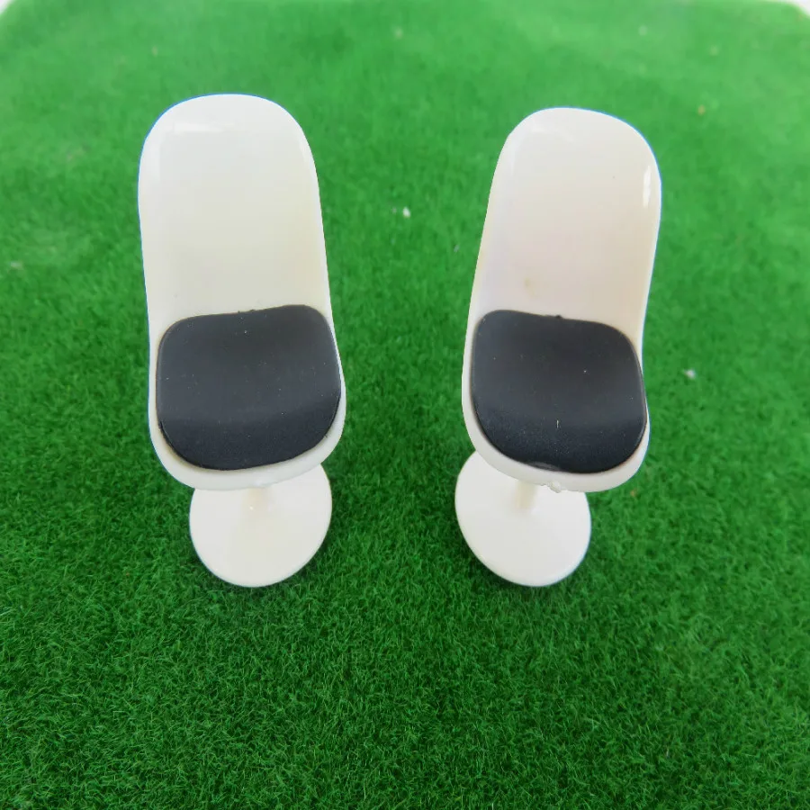 scale model chair (6)