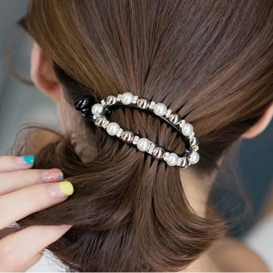 

1PC Hair Clips For Women Wild Horsetail Clip Pearl Big Twist Clip Fashion Pearl Rhinestone Hollow Elliptical Hair Clip G0402