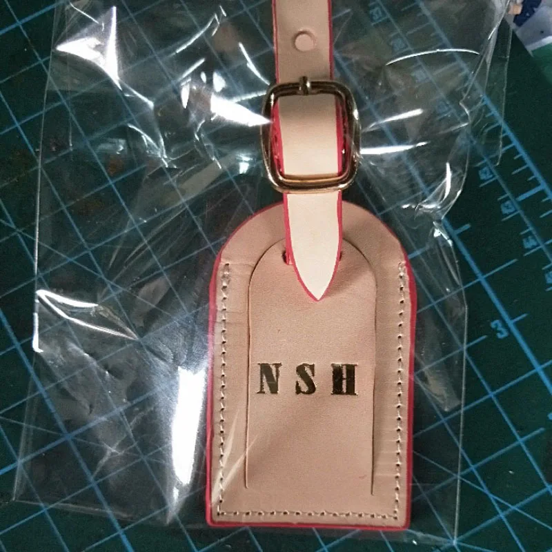 

5pcs lot Custom Genuine leather luggage tag travel wedding proposal hen party supplies Bride bridesmaid groom groomsman gifts