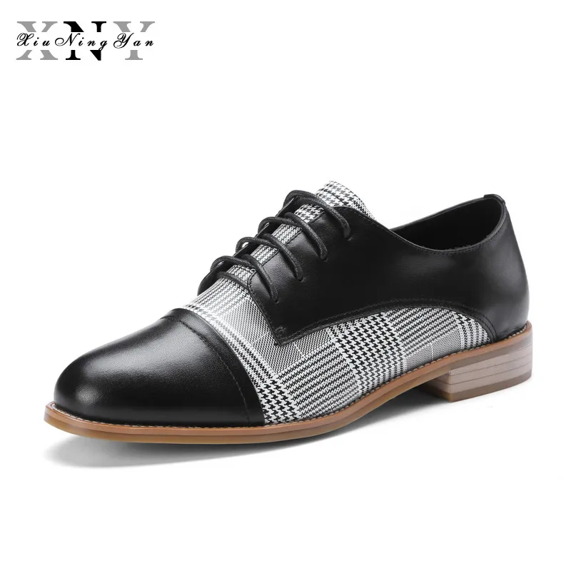 

XiuNingYan Genuine Leather Woman Flats Designer Vintage Flat Shoes Round Toe Handmade Oxford Shoes for Women Fur Big Size 33-41