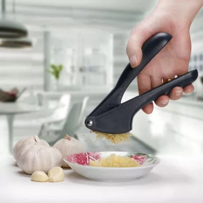 

Garlic Press Diced Grinding Garlic Crusher Micer Cutter Stainless Steel and ABS Gadgets Accesoires For Kitchen