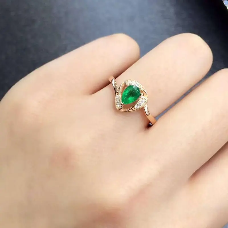 

2017 Jewelry Qi Xuan_Trendy Jewelry_Colombia Green Stone Fashion Rings_Rose Gold Color Woman Green Rings_Factory Directly Sales