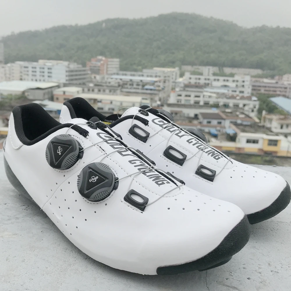 wide cycling shoes road