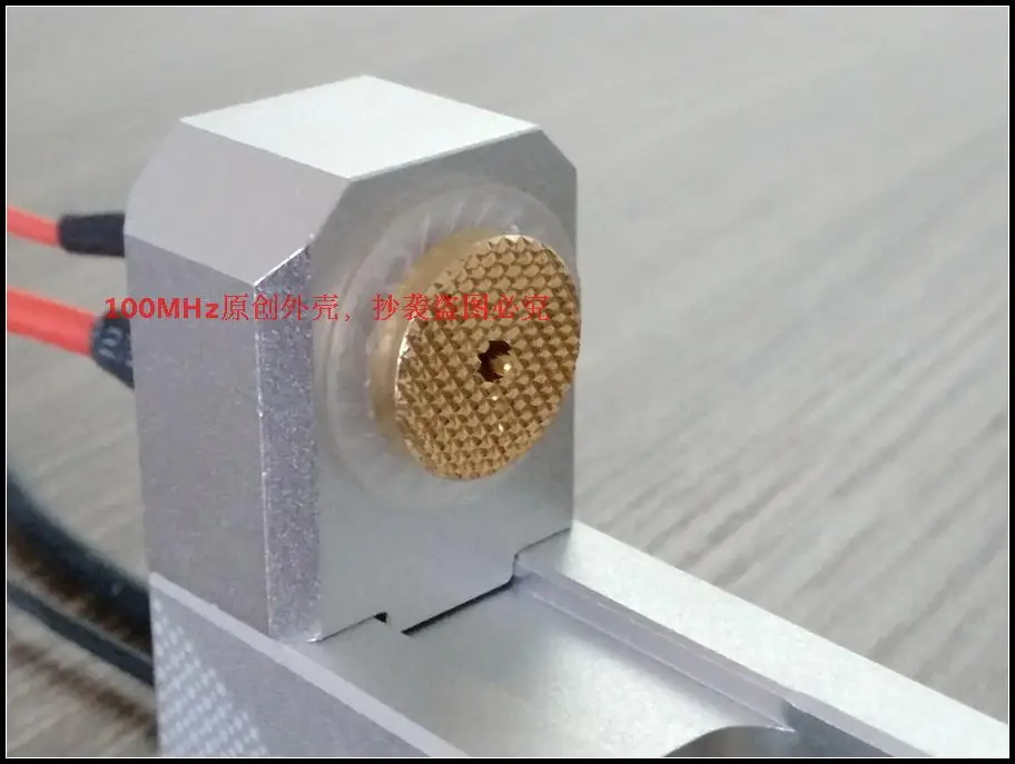 Двойной самоблокирующийся cnc из алюминиевого сплава четыре провода батарея держатель приспособление BF-2A 18650 AA AAA