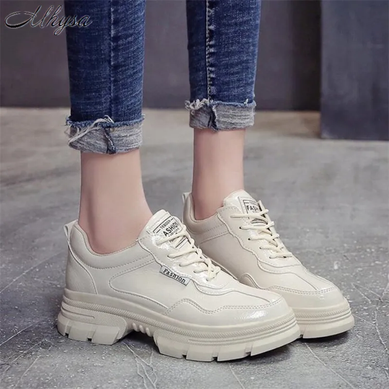

2019 Spring Fashion Women Casual Shoes Patent Leather Platform Women Sneakers Ladies White Trainers Chaussure Femme T1099
