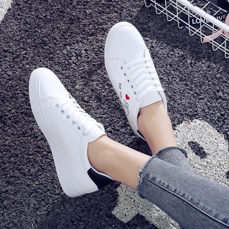 

Women Sneakers Fashion Breathble Vulcanized Shoes Pu leather Platform Lace up Casual White Tenis Feminino Zapatos De Mujer