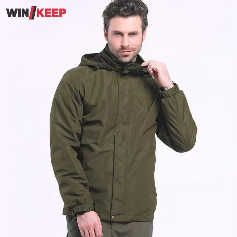 Mens Outdoor Mountain Clothes Polyester Waterproof Thin Style Climbing