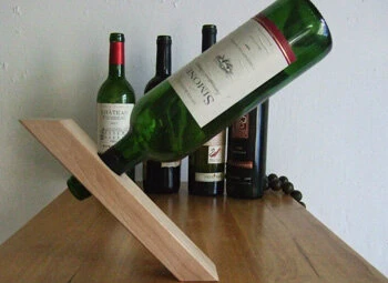 Одиночная деревянная подставка для винных бутылок/изогнутый держатель