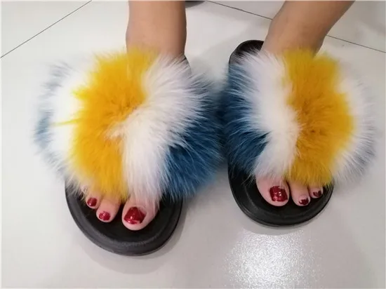 COOLSA Hot Women's Striped Plush Fur Slippers Super Fluffy Furry Fox Fur Slides Travel Quick Drying Beach Flip Flops Plus Size - Цвет: as picture shows