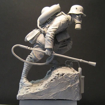 

1/16 Resin Figure Soldier Model Kit Masked Soldiers Unassembled Unpainted