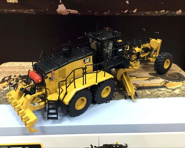 Caterpillar Cat 18M3 автогрейдер 1/50 масштаб металлические модели путем литья под давлением мастеров DM85521