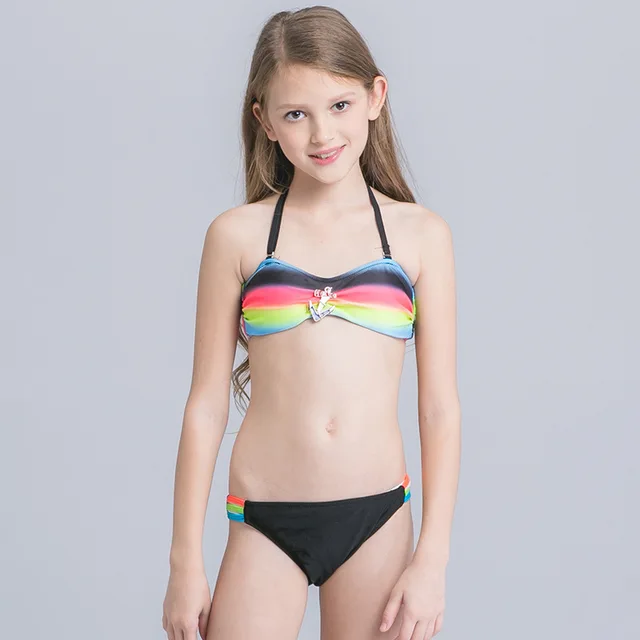Yuong Girls Sexy Swimsuit 2017 New Striped Girl Swimsuit Children Bikini Set Girl Teenage Two Pieces Bathing Suit Ch011 Yuong Girls Sexy Swimsuit 2017 New Striped Girl Swimsuit Children Bikini Set Girl Teenage Two Pieces Bathing Suit Ch011