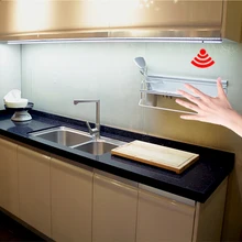 Ручной развертки Датчик управления светодиодный под шкафом свет DC 12 В 30 40 50 см светодиодный жесткий бар ночник для кухни шкаф для спальни