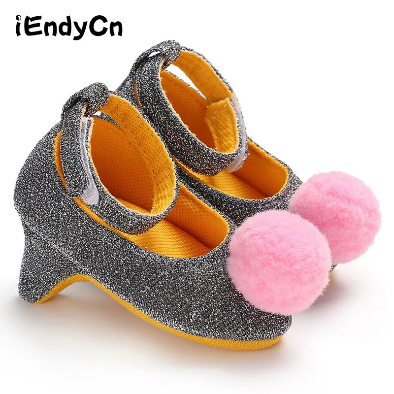 

iEndyCn Baby Shoes Female baby Soft Bottom Shoes Spring/Autumn Princess Shoes Baby Steps 0 and 1 year old LXM101