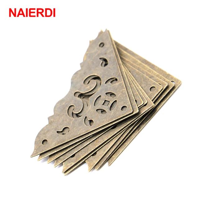 Decorative metal corners