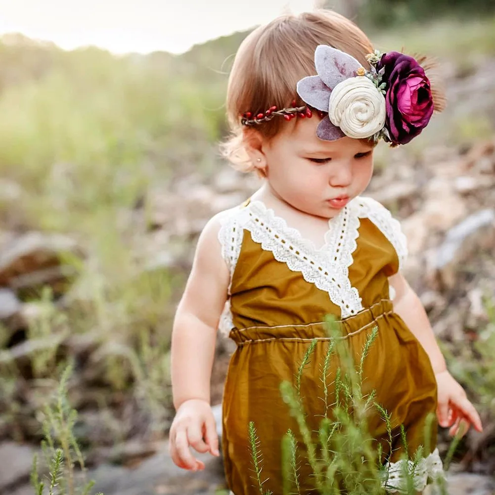 Fashion Children Pure Color Clothes Lace V Neck clothes Strap Romper for Lovely Baby Girls Fashion Children Pure Color Clothes Lace V Neck clothes Strap Romper for Lovely Baby Girls