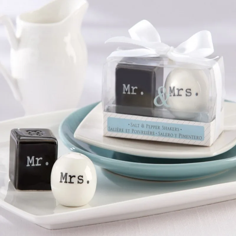 Free Shipping "Mr & Mrs" White And Black Ceramic Salt and Pepper