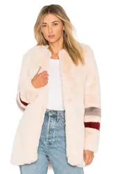 WT-030 Новая мода в европейском и американском стиле; пальто с имитацией лисиного меха женская зимняя одежда женские шубы из искусственного