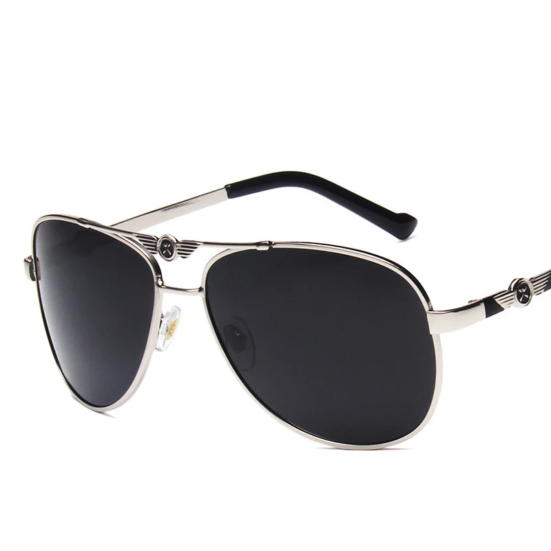 

New polarized sunglasses for men classic metal large frame frog mirror Korean fashion personality casual man's sunglasses