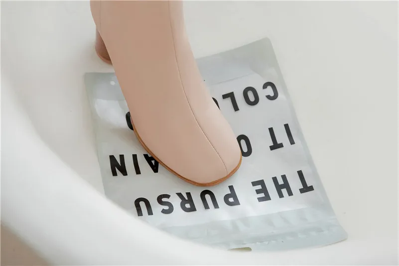 4M3A0334