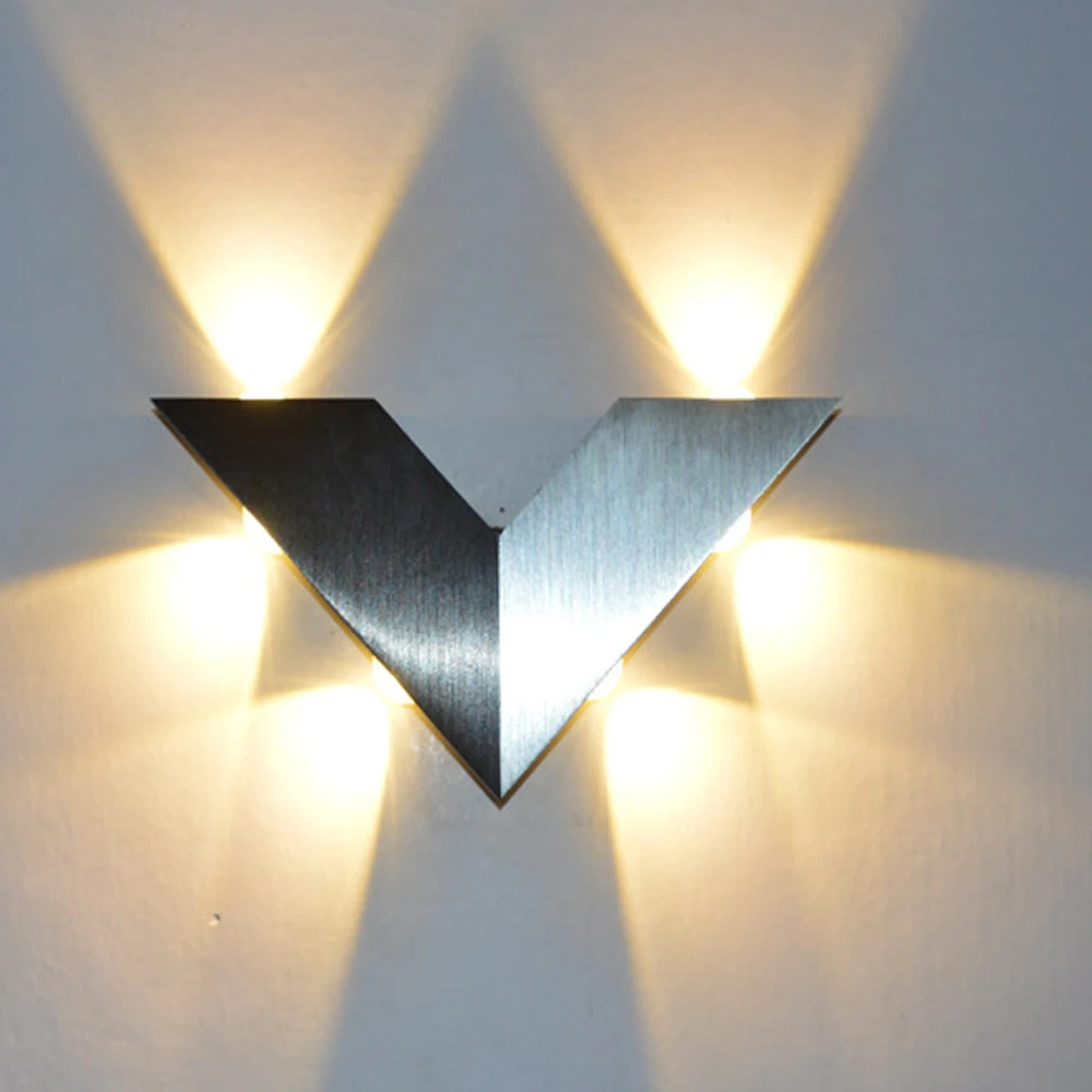 New Modern Triangle Aluminum Warm White Wall Light For Home Lighting Decoration 6W 6 LED V Shape