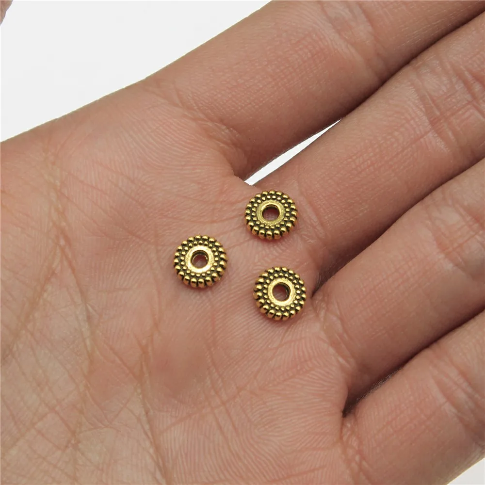 50 قطعة/الوحدة العتيقة الذهب لهجة 8x8 مللي متر حبة صغيرة خزر عازل مجوهرات النتائج لصنع المجوهرات 50 قطعة/الوحدة العتيقة الذهب لهجة 8x8 مللي متر حبة صغيرة خزر عازل مجوهرات النتائج لصنع المجوهرات